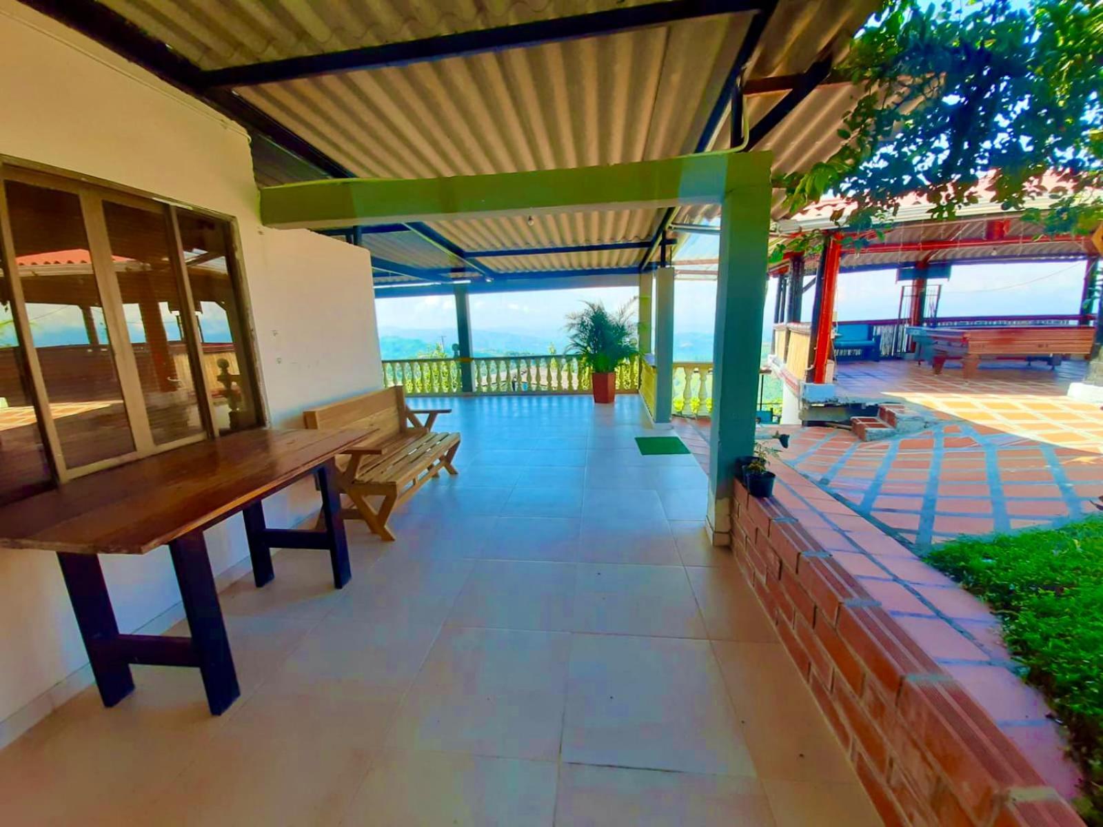 Mountain View Hostel San Peregrino Esterno foto
